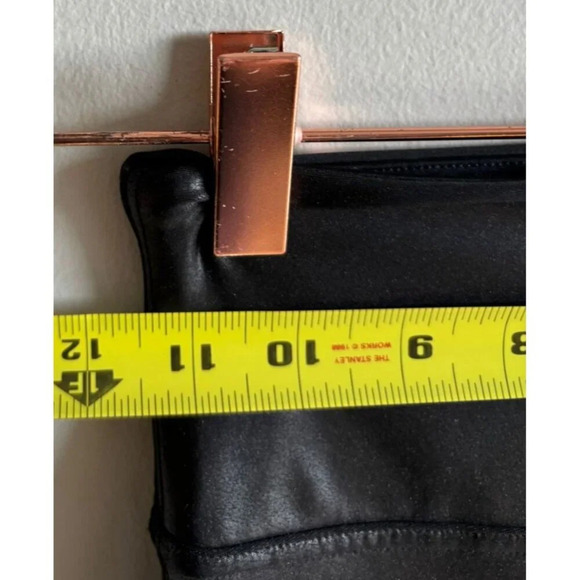 Spanx Womens Pull On High Waisted Slimming Fit Stretch Leggings Black Sz S - Picture 2 of 6